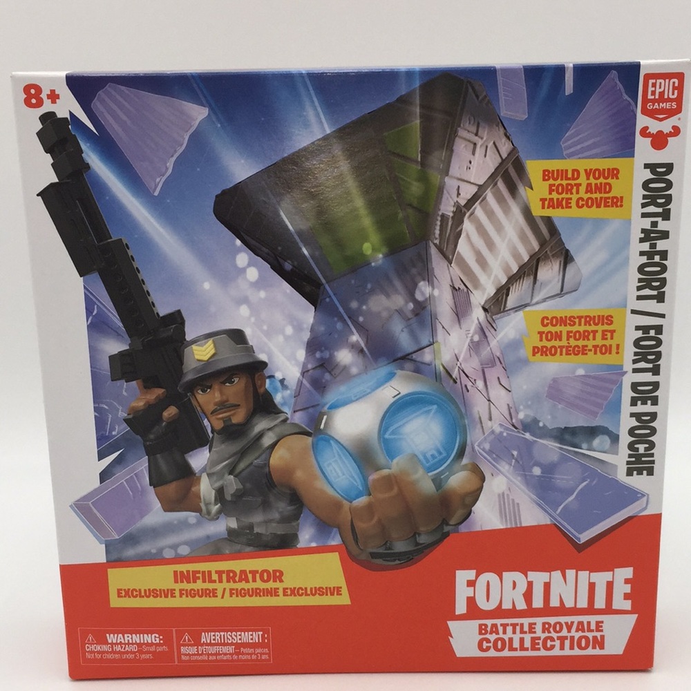 Fortnite Battle Royale Collection Infiltrator Port-A-Fort Playset Epic G…